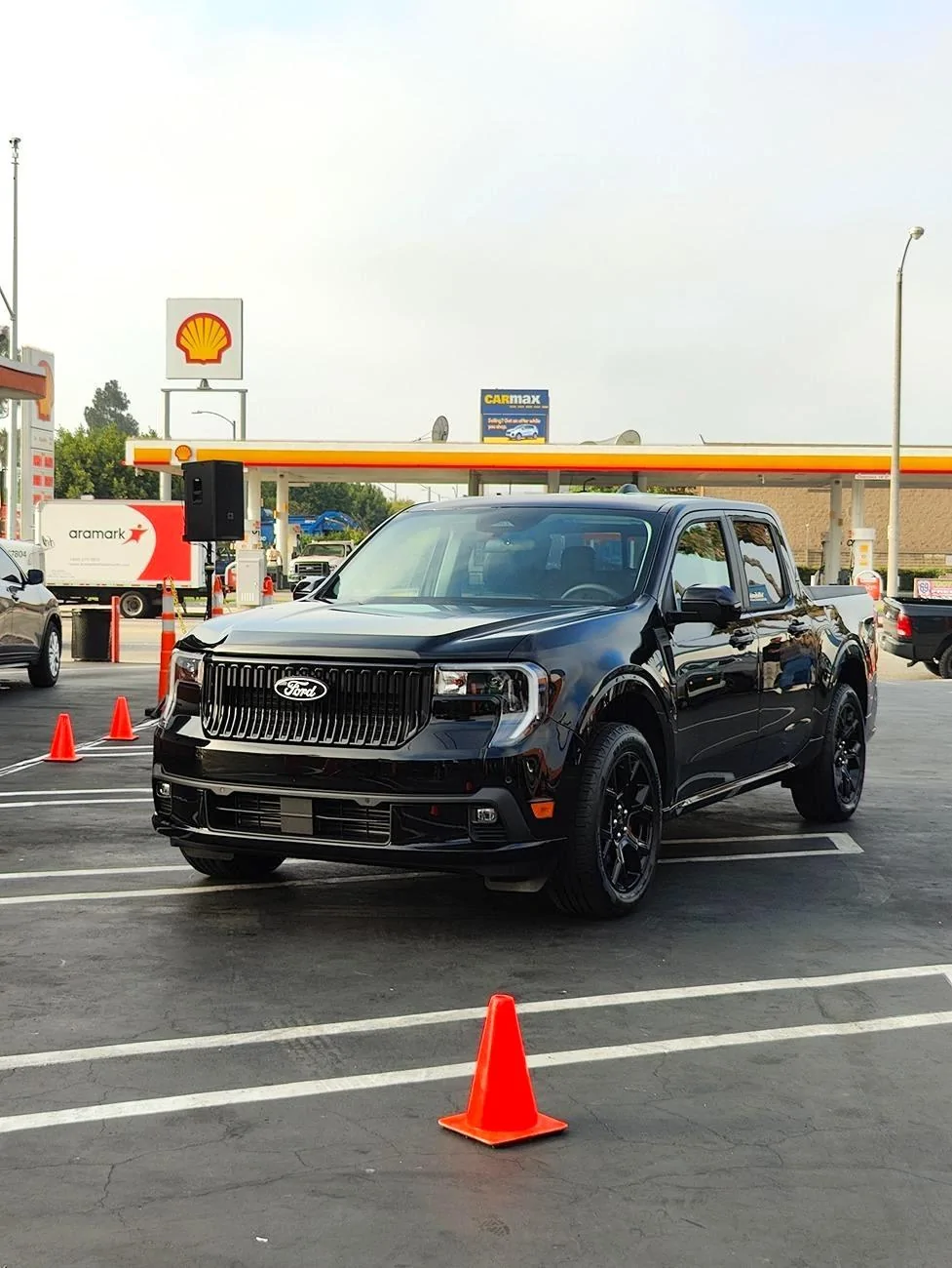 Ford Maverick 2025 Maverick Lobo (Black) public debut at Randy's Donuts IMG20240801075239