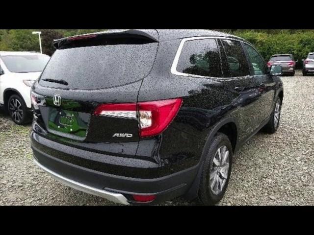 Ford Maverick What went wrong with the 2025 Maverick Front!? sddefault
