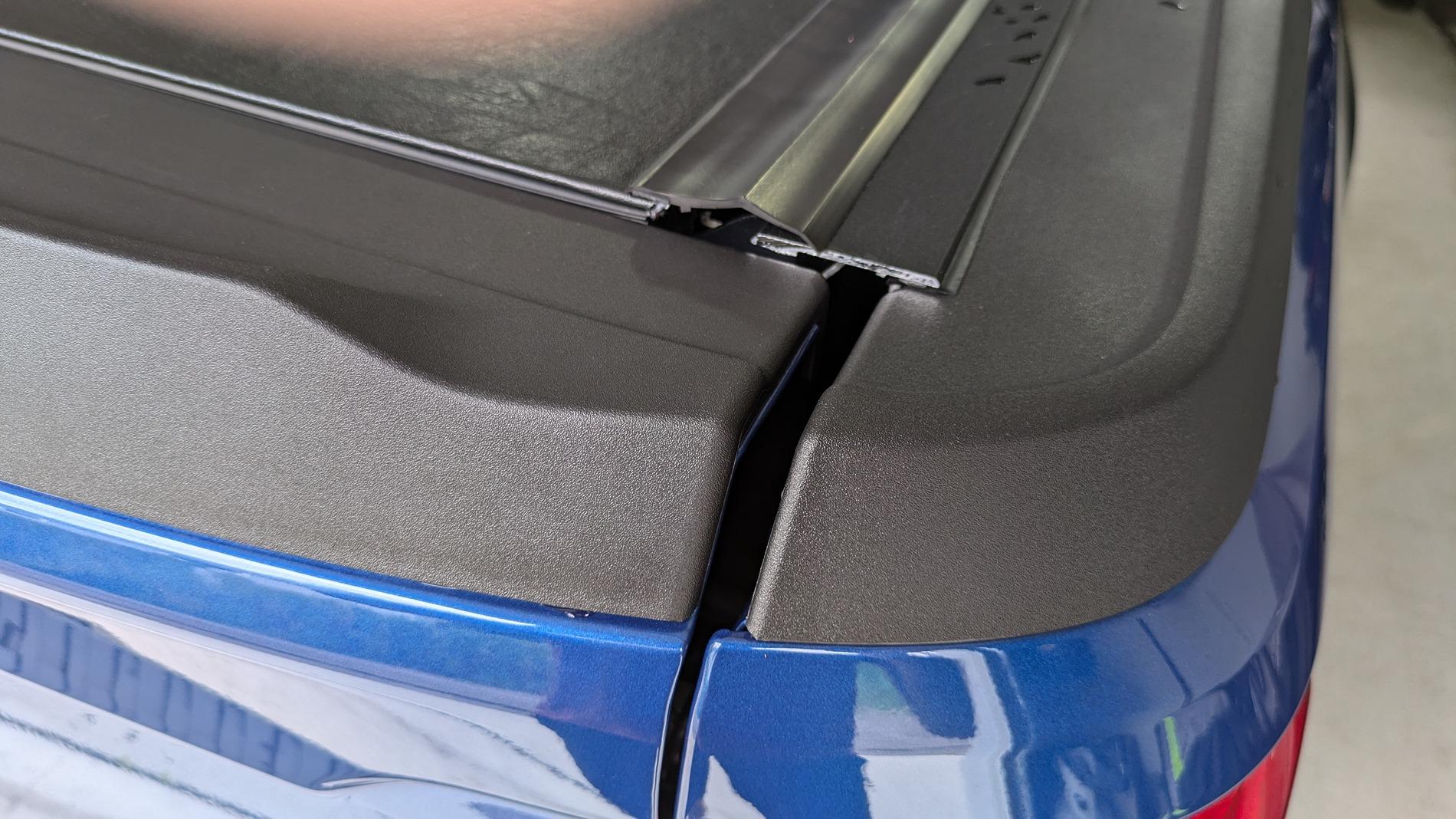 Ford Maverick Ford roll up hard bed cover leaks like a cullender PXL_20240804_165836110.MP