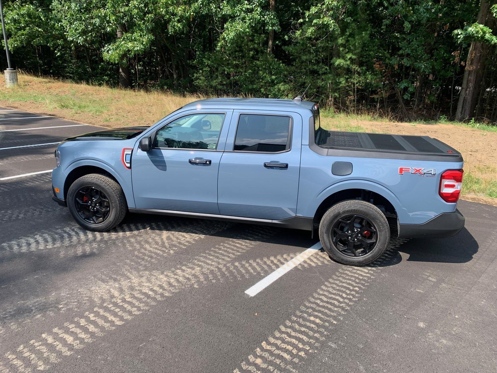 Ford Maverick 2024 XLT FX4 Azure Gray Build thumbnail_IMG_5327