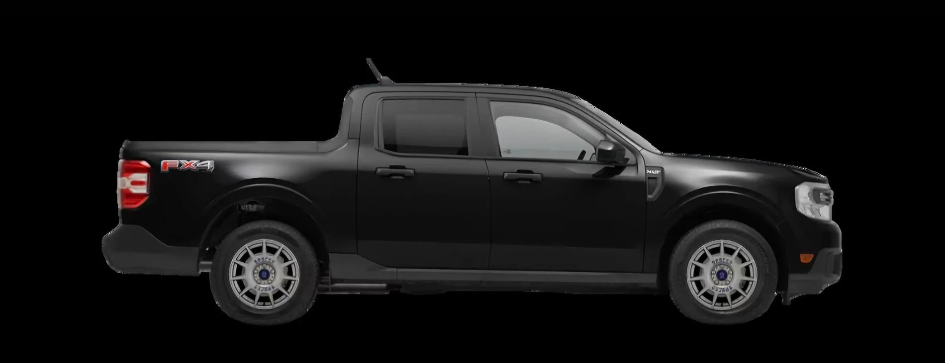 Ford Maverick "Straight outta '92" XL Hybrid build 1000017862