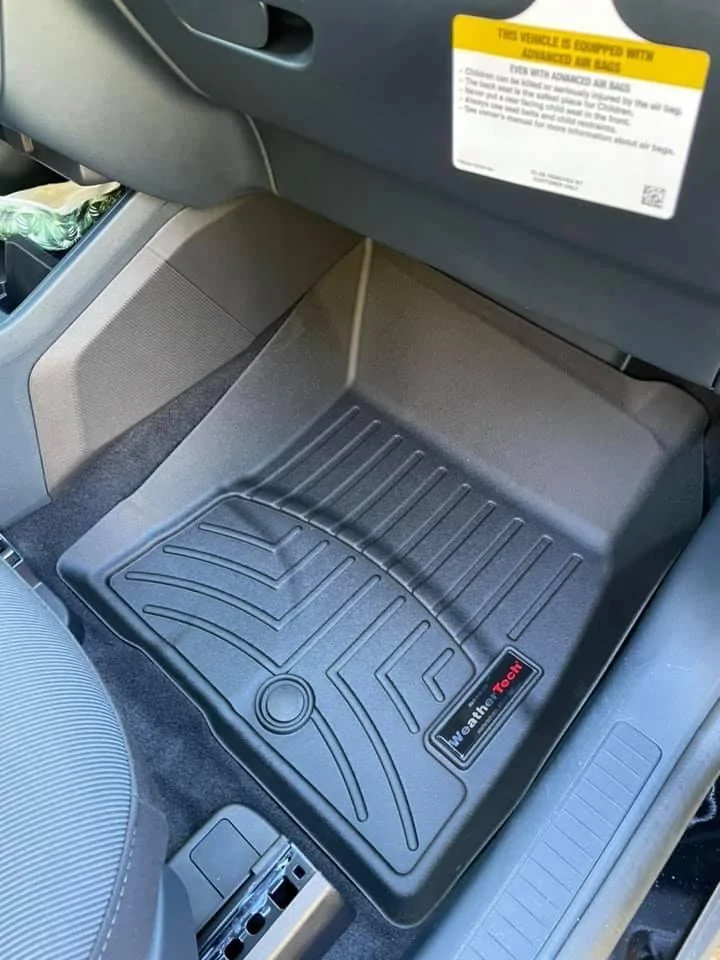Ford Maverick Floor Liners / Mats - Ford vs Weathertech C74DE298-CCE1-477A-B19C-FFDA37F484D3