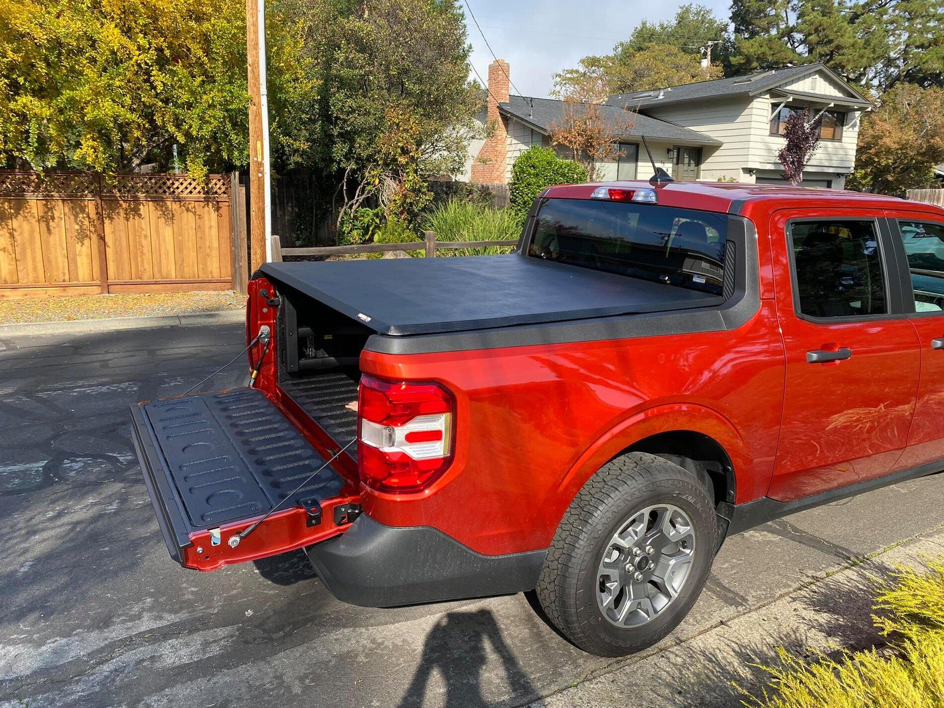 Ford Maverick Trifecta Tri-Folding Tonneau Cover by Extang installed on Maverick Trifecta Tonneau Cover by Extang installed 2022 Ford Maverick  4