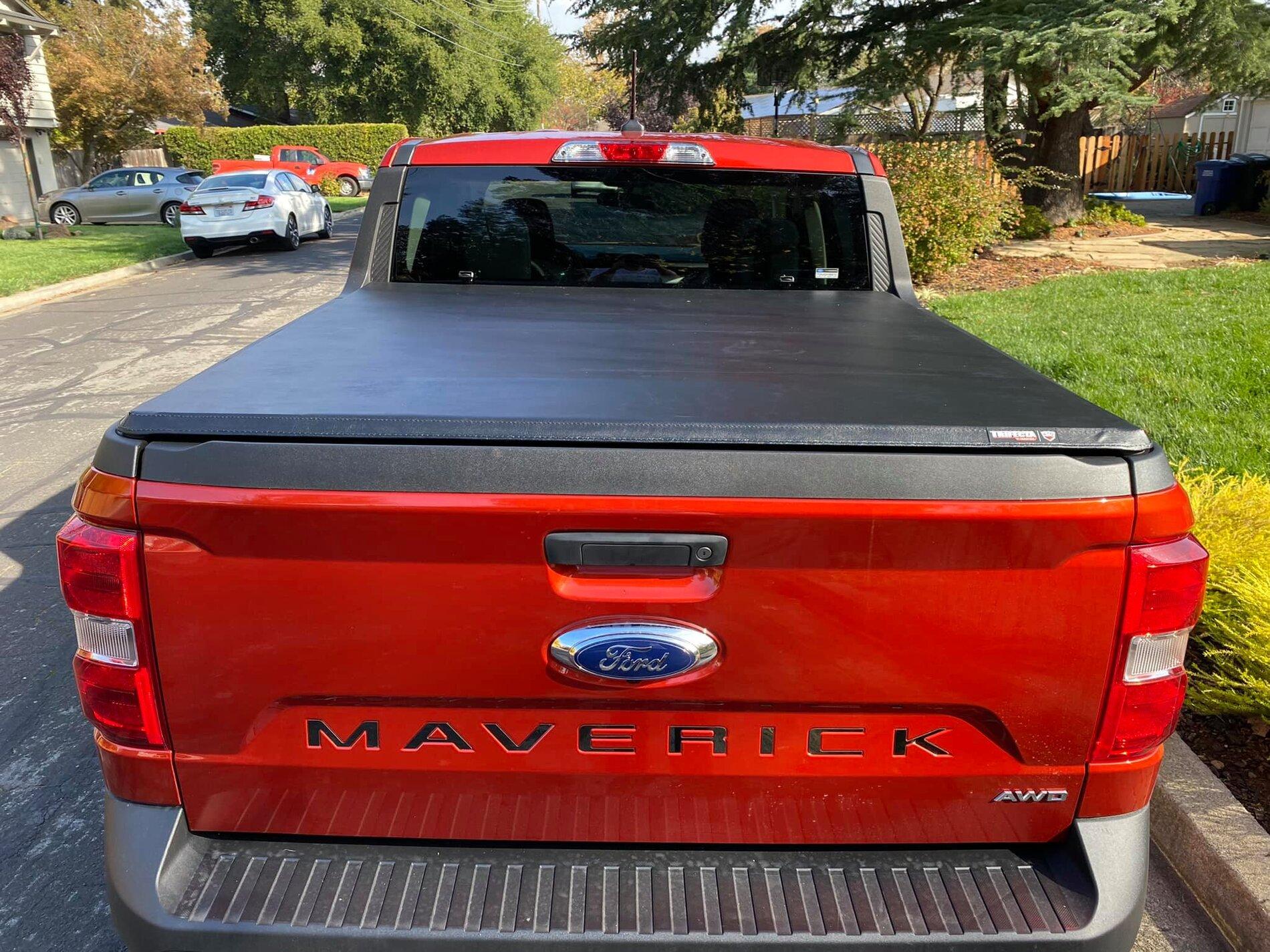 Ford Maverick Trifecta Tri-Folding Tonneau Cover by Extang installed on Maverick Trifecta Tonneau Cover by Extang installed 2022 Ford Maverick  3