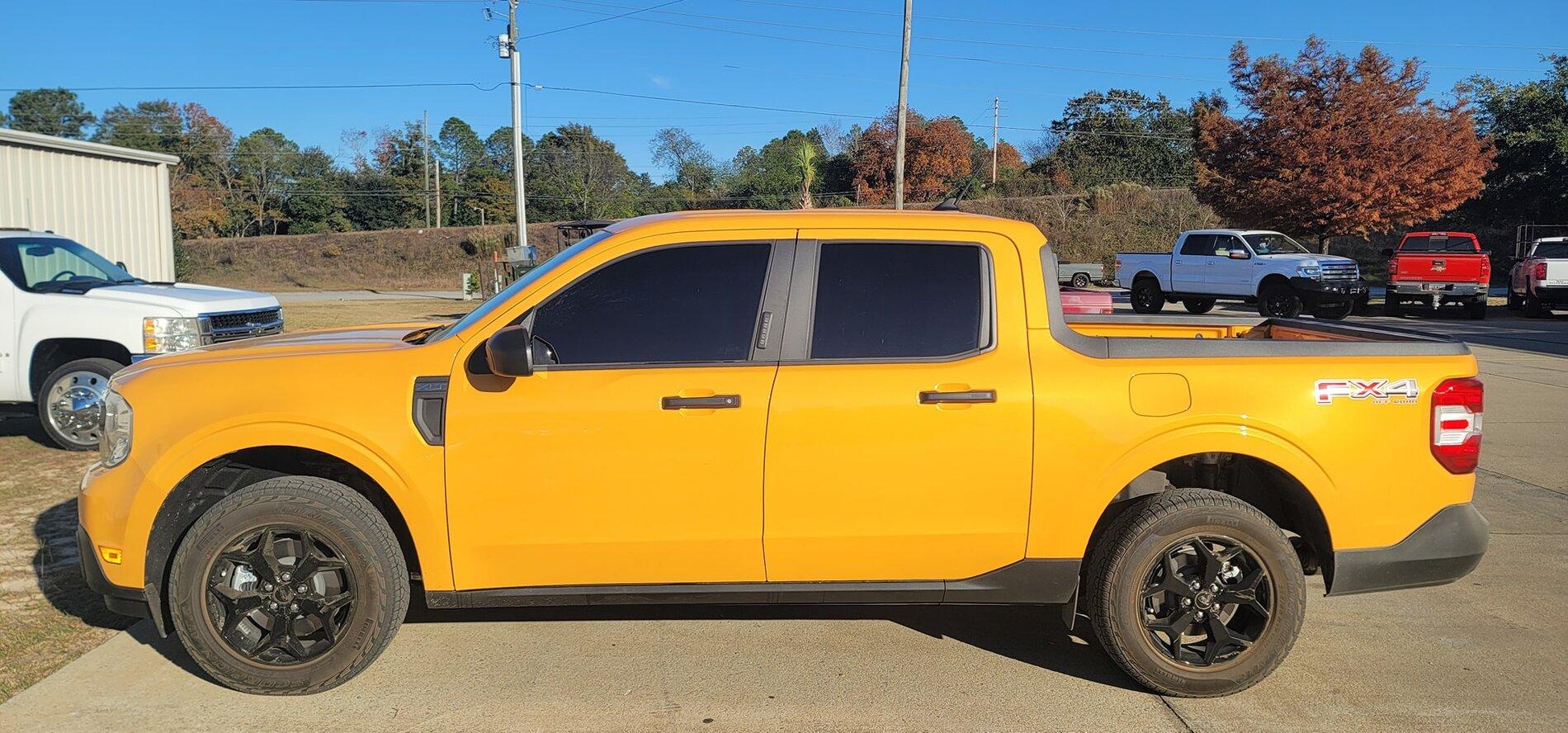 Ford Maverick CYBER ORANGE Maverick Photos Thread 257713193_6737778556234012_7376835059129443937_n