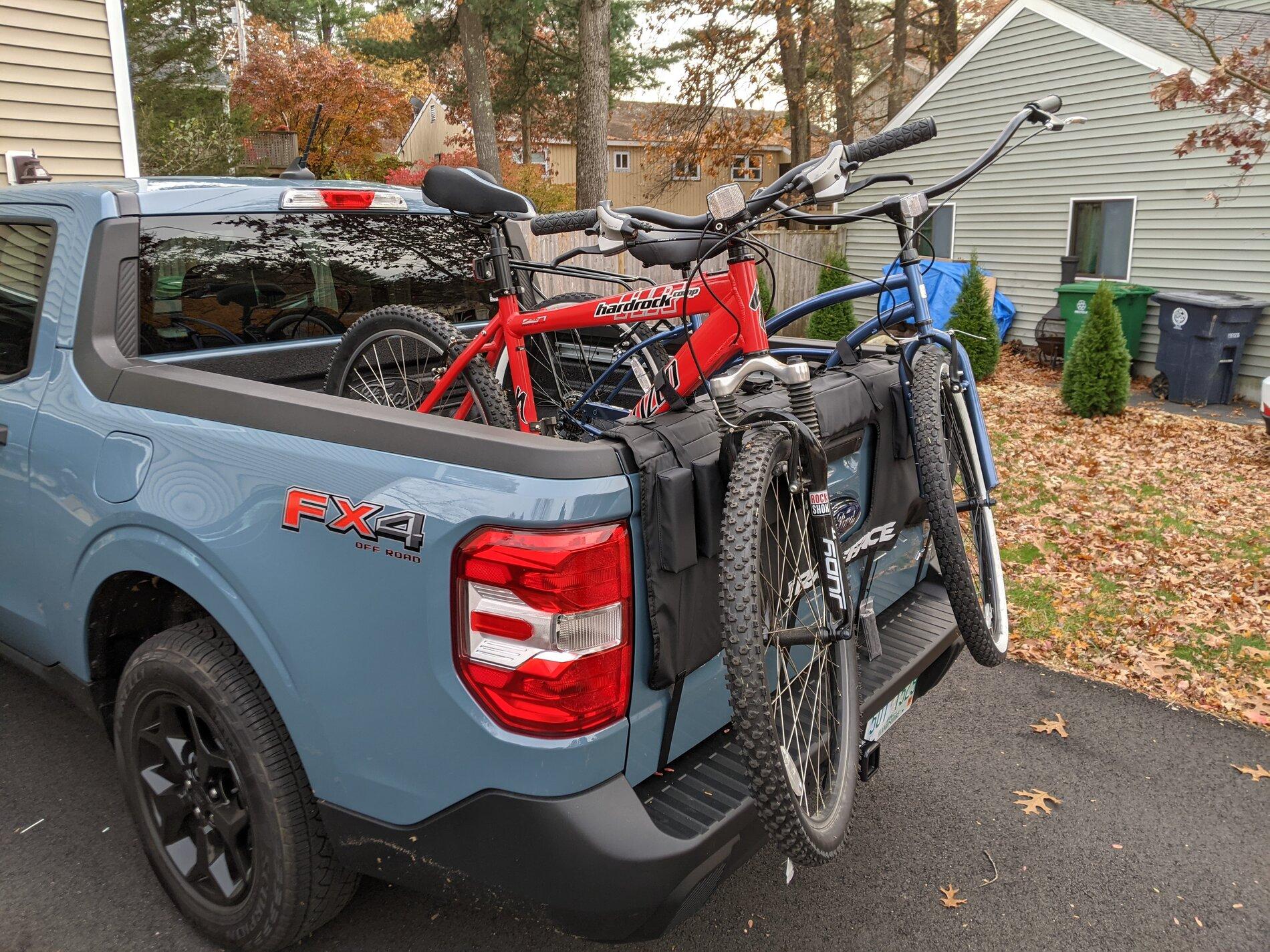 Ford Maverick Maverick With Raceface T2 Bed Tailpad Carrying Mountain Bikes PXL_20211117_185115763