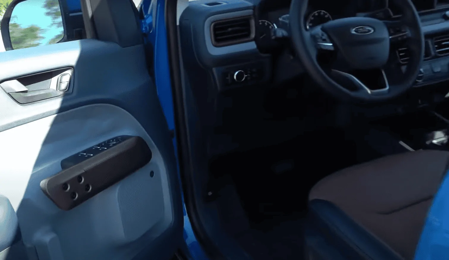 Ford Maverick Best color to match the Lariat Interior 1637190807999