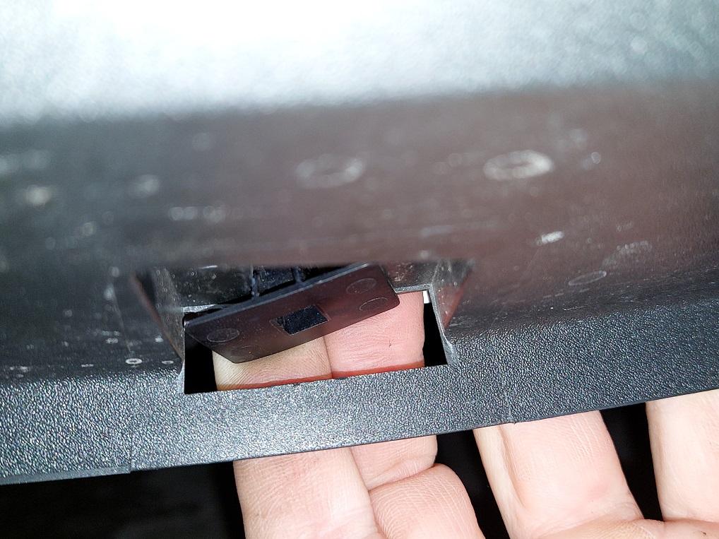 Ford Maverick Removing (attempt) the plastic rocker panels covers (skirts)... with pics .. REVISED clips2