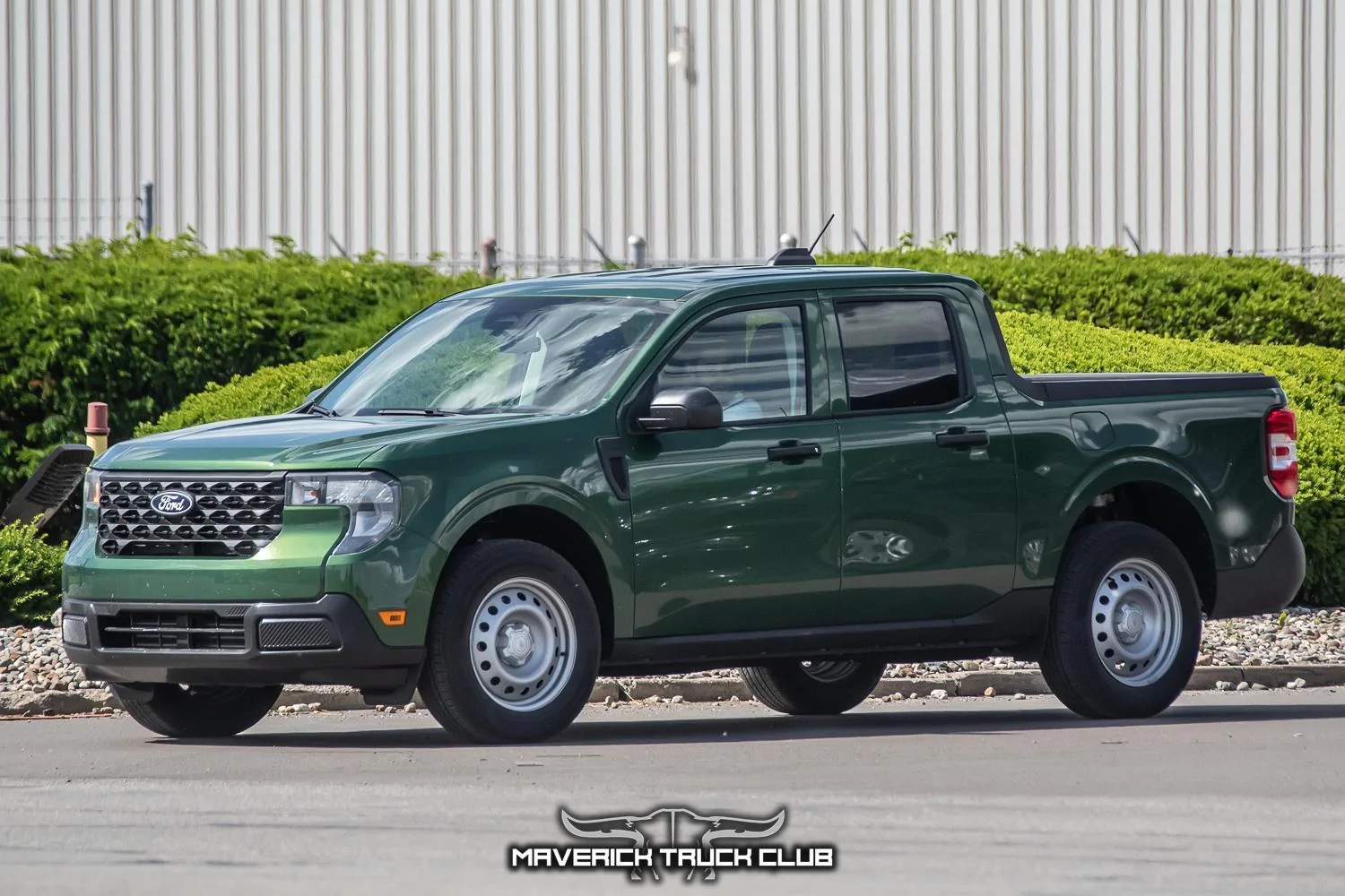 Ford Maverick ERUPTION GREEN Maverick Photos Thread eruption-green-2025-maverick-xl-spied-3-jpg