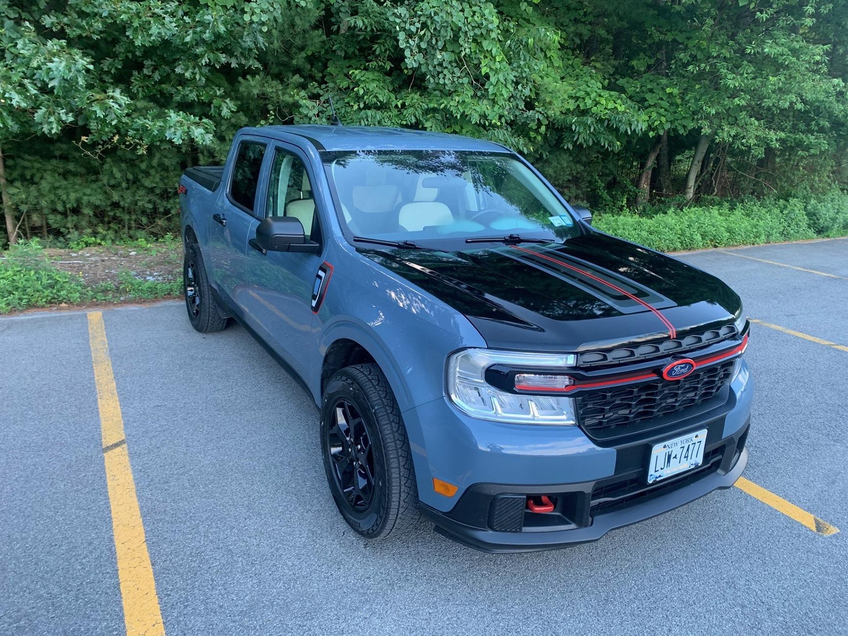 Ford Maverick 2024 XLT FX4 Azure Gray Build thumbnail_IMG_5164