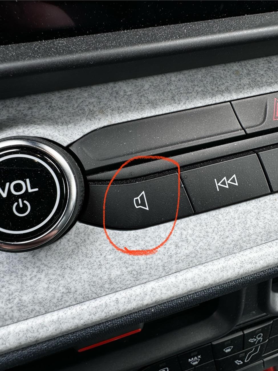 Ford Maverick Android Auto question IMG_9369