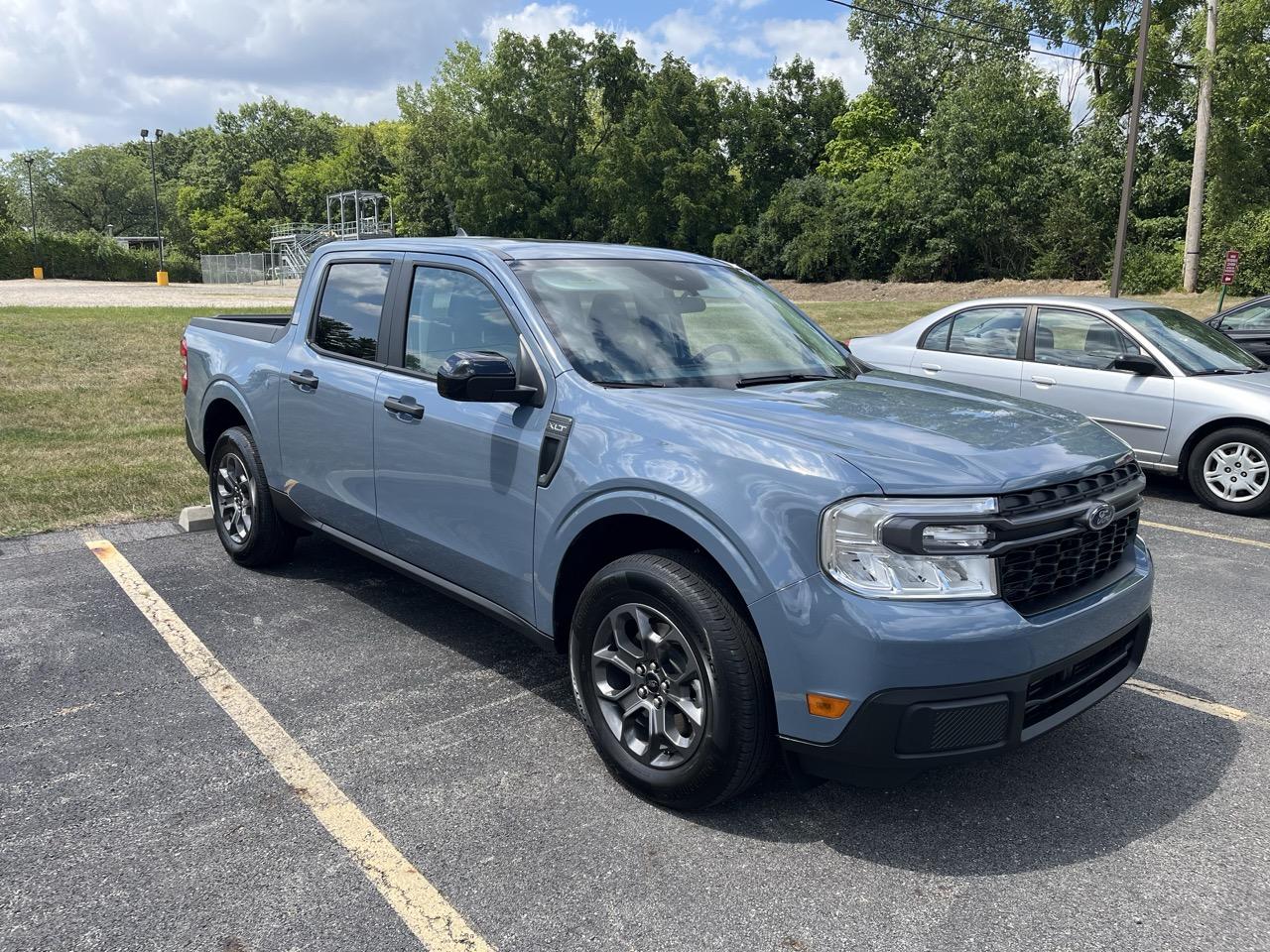 Ford Maverick AZURE GRAY Maverick Photos Thread vjg77_azure1