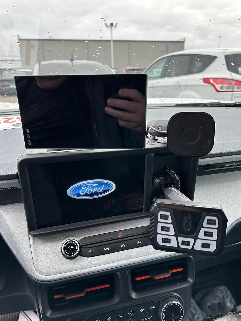 Ford Maverick Old school Garmin GPS mount. IMG_5981_Original