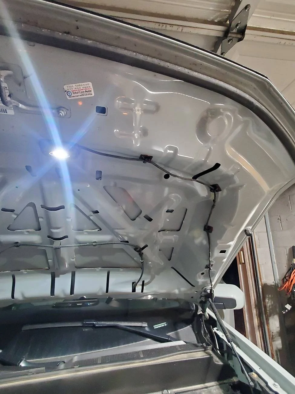 Ford Maverick My DIY engine bay / underhood lighting 20240812_001642