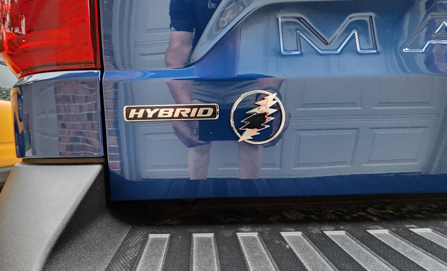 Ford Maverick I removed the Hybrid badge and found this 20240801_192651