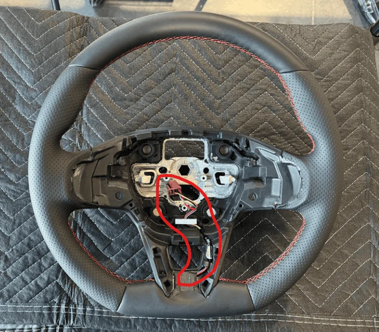 Ford Maverick Fiesta ST steering wheel - part number # ? 1723479718011-5x