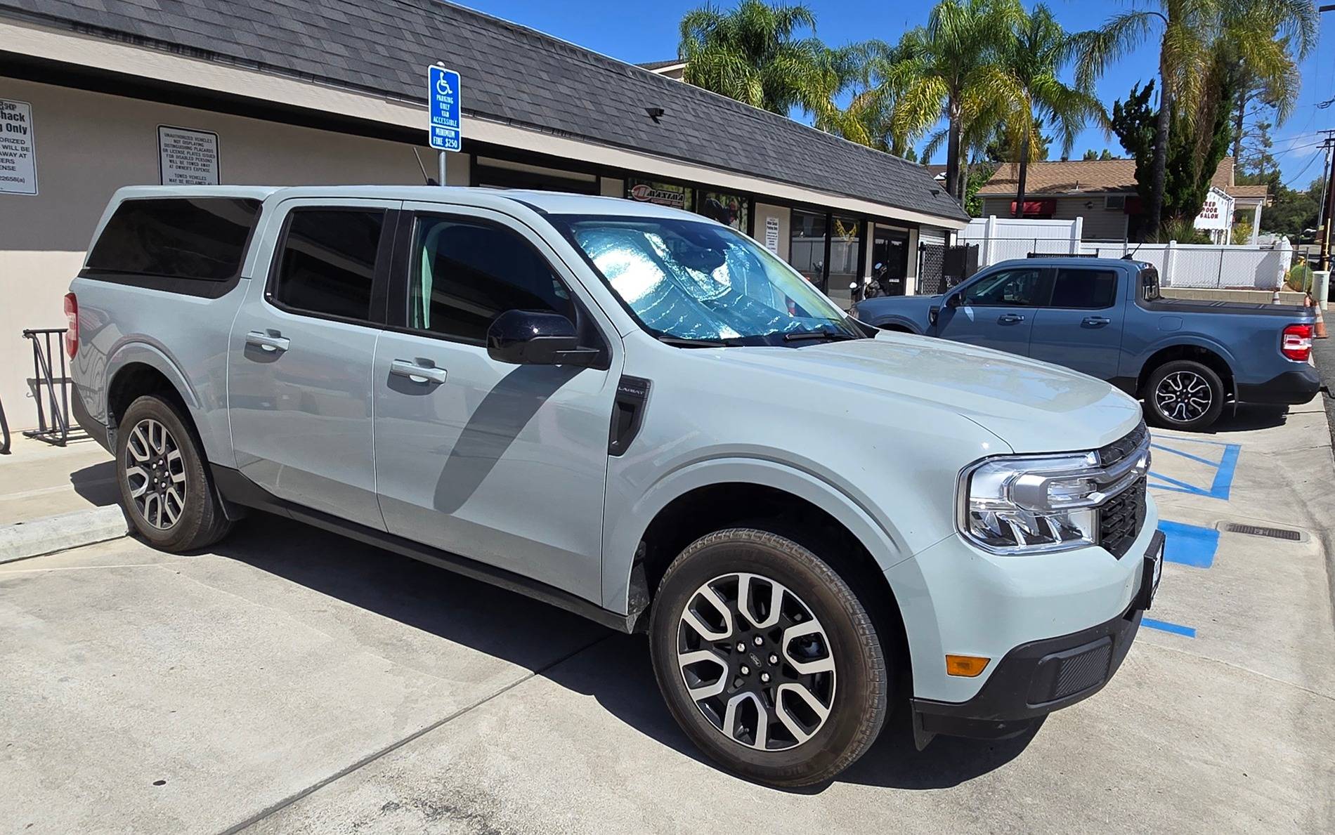 Leer 100XQ Sport Truck Cap installed on 2024 Maverick AWDXLT Azure Gray ...