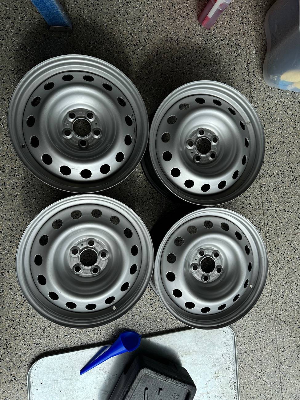 Ford Maverick Steelies IMG_0682