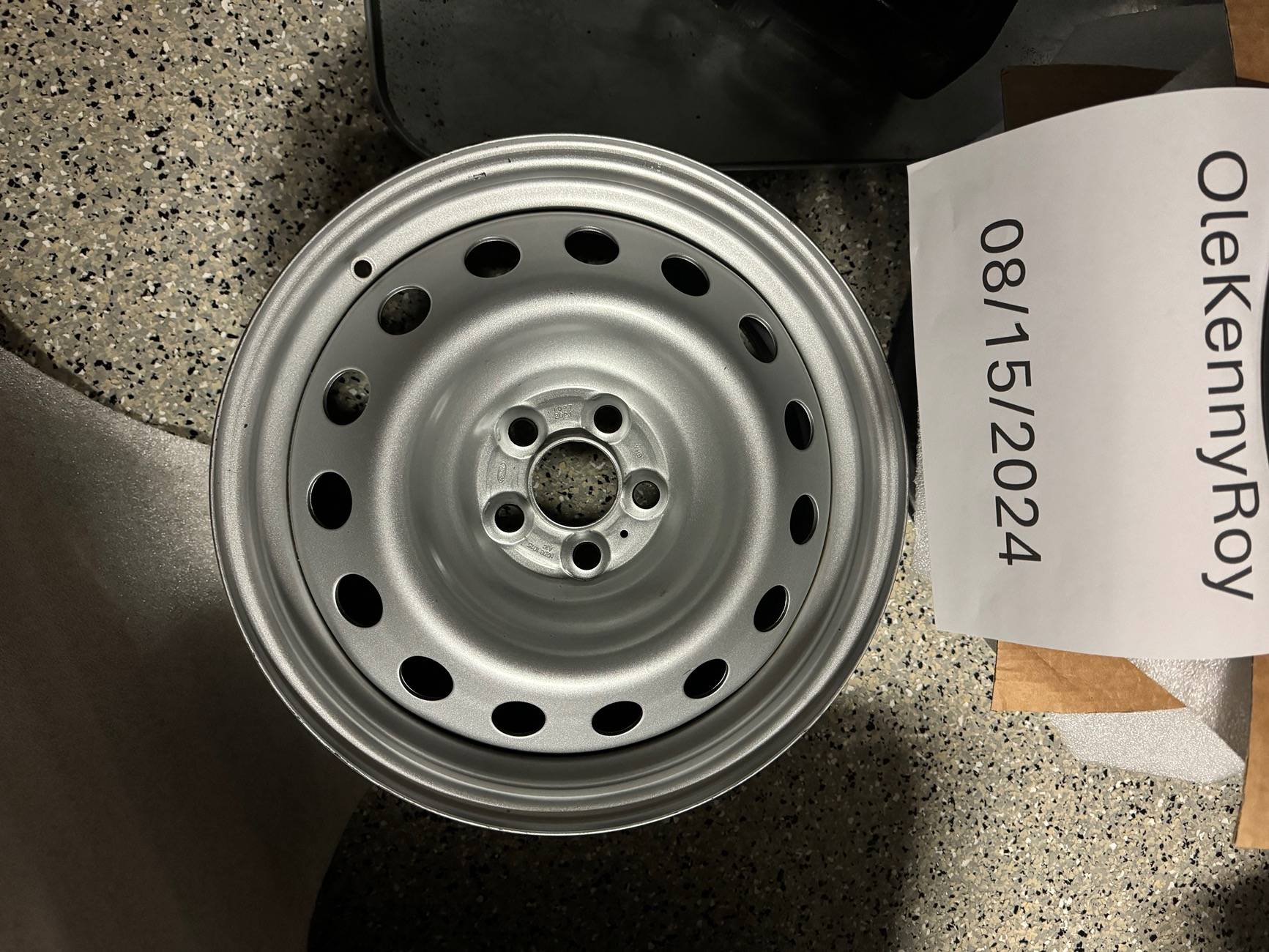 Ford Maverick Steelies IMG_0740