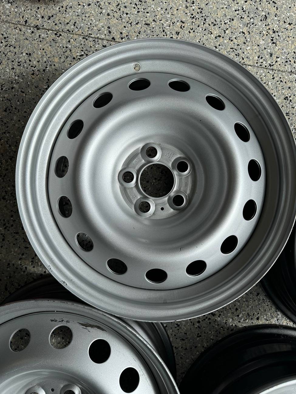 Ford Maverick Steelies IMG_0686
