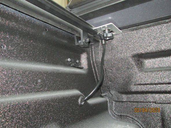 Ford Maverick Water drainage between back window and tonneau cover. IMG_0992.JPG