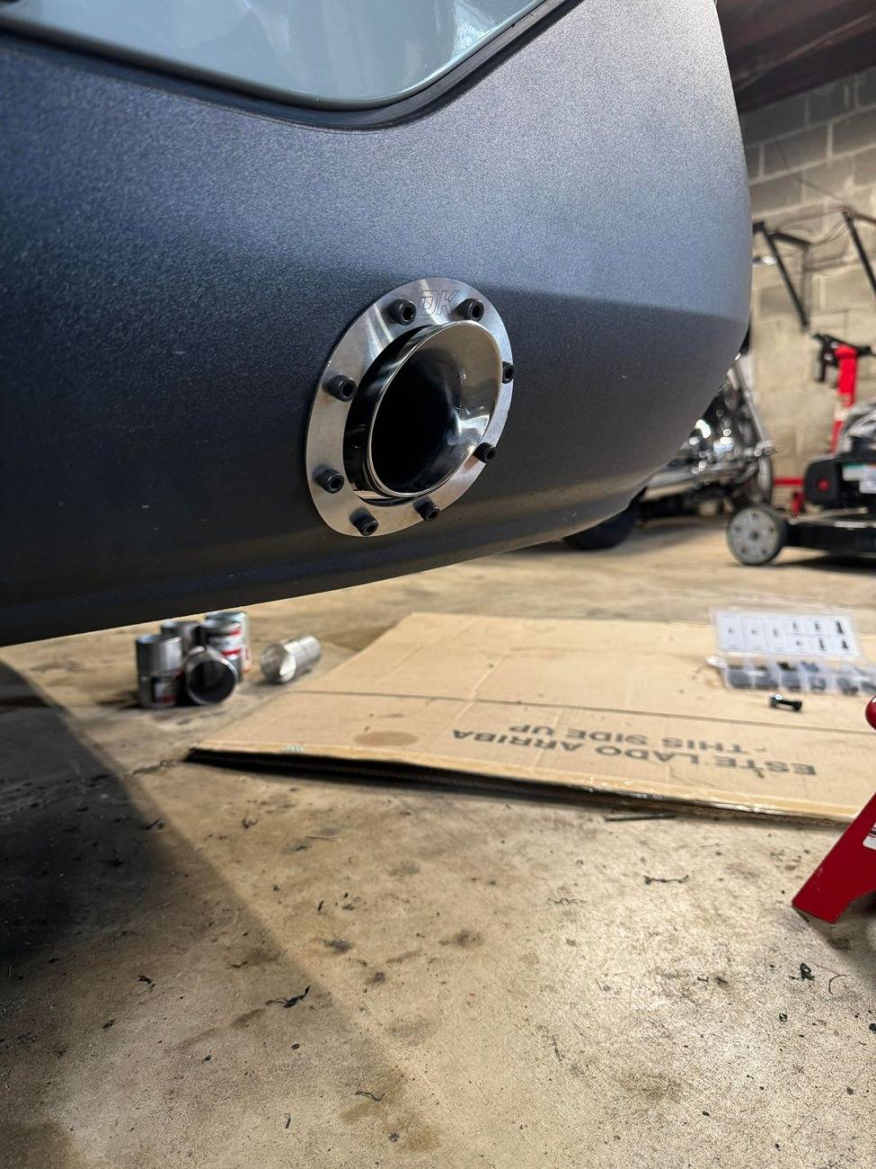 Exhaust 2.jpg