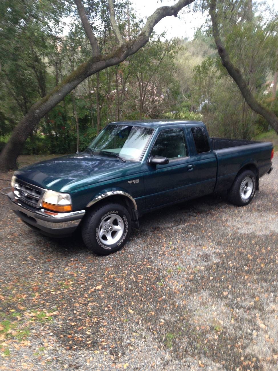 Ford Maverick Face off: 2024 Maverick Tremor vs. 1998 FF Ranger IMG_0906