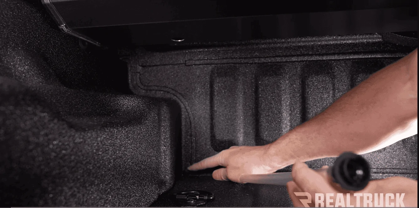 Ford Maverick Own a Gator Recoil cover? How do you drain it? 1724200813268-h5