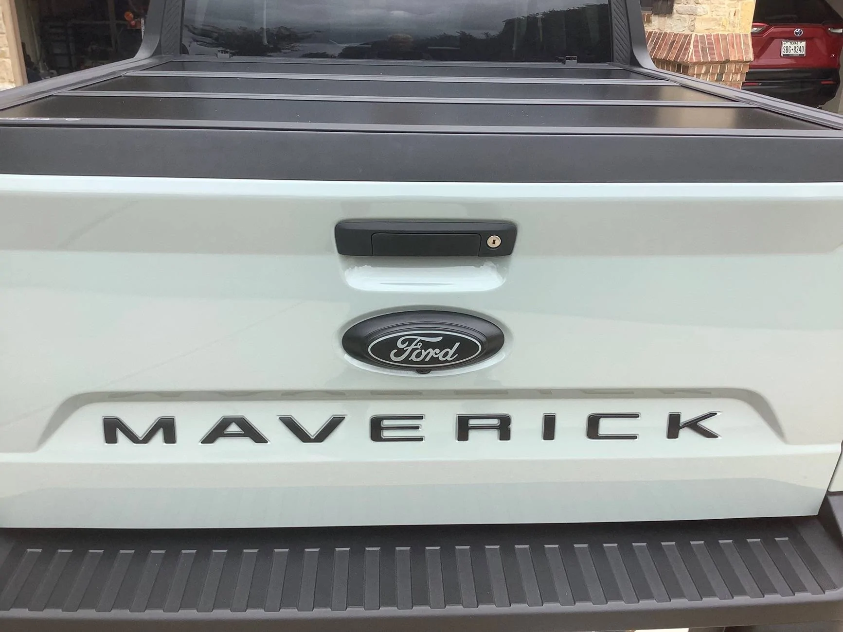 Ford Maverick What color tailgate lettering for Azure Gray Metallic Maverick? IMG_1518