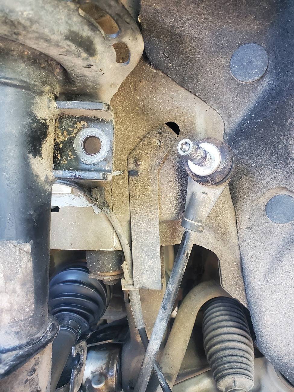 Ford Maverick My thoughts on CV axles - possible design flaw? (self replacement, tear down, tips on DIY-ing) 20240814_145443