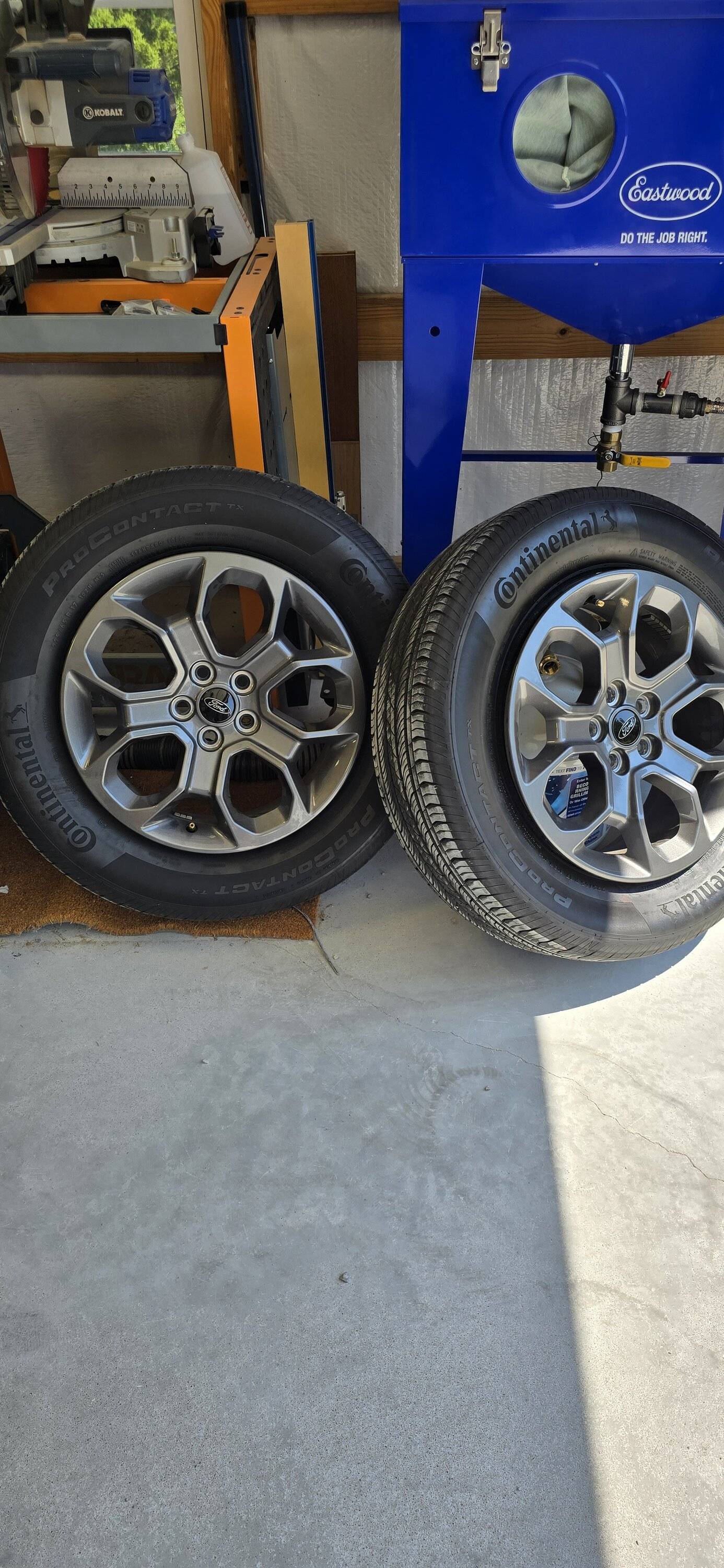Ford Maverick 2023 XLT 17X7 Wheels and tires $450 Sold 20240825_122628