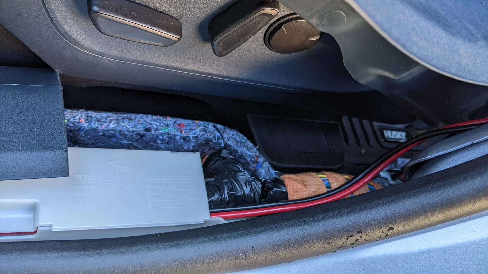 Ford Maverick Yet another amateur radio install PXL_20220924_232834087