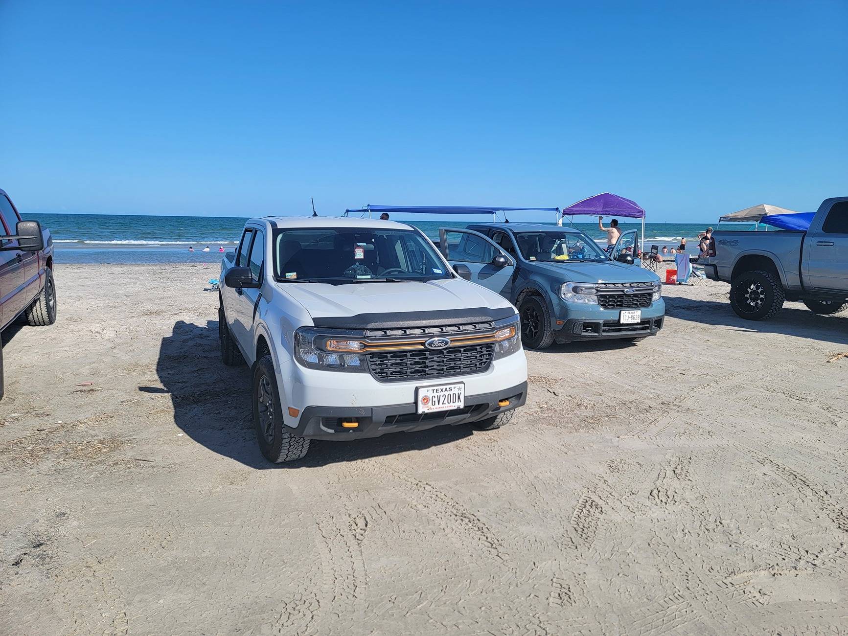 Ford Maverick Outer Banks trip: trying out Sand Mode 20240803_172016