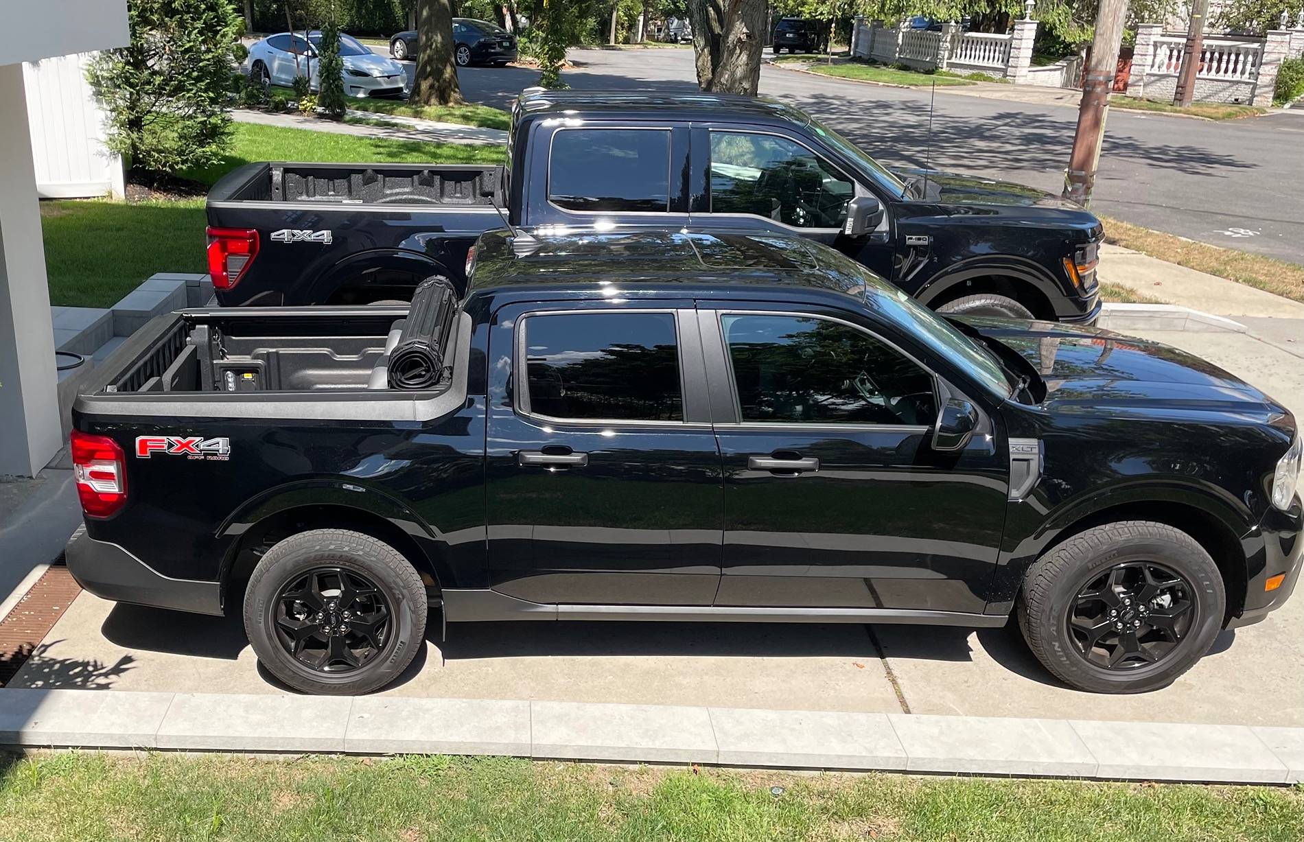Ford Maverick Side by side with the F150 powerboost IMG_2386