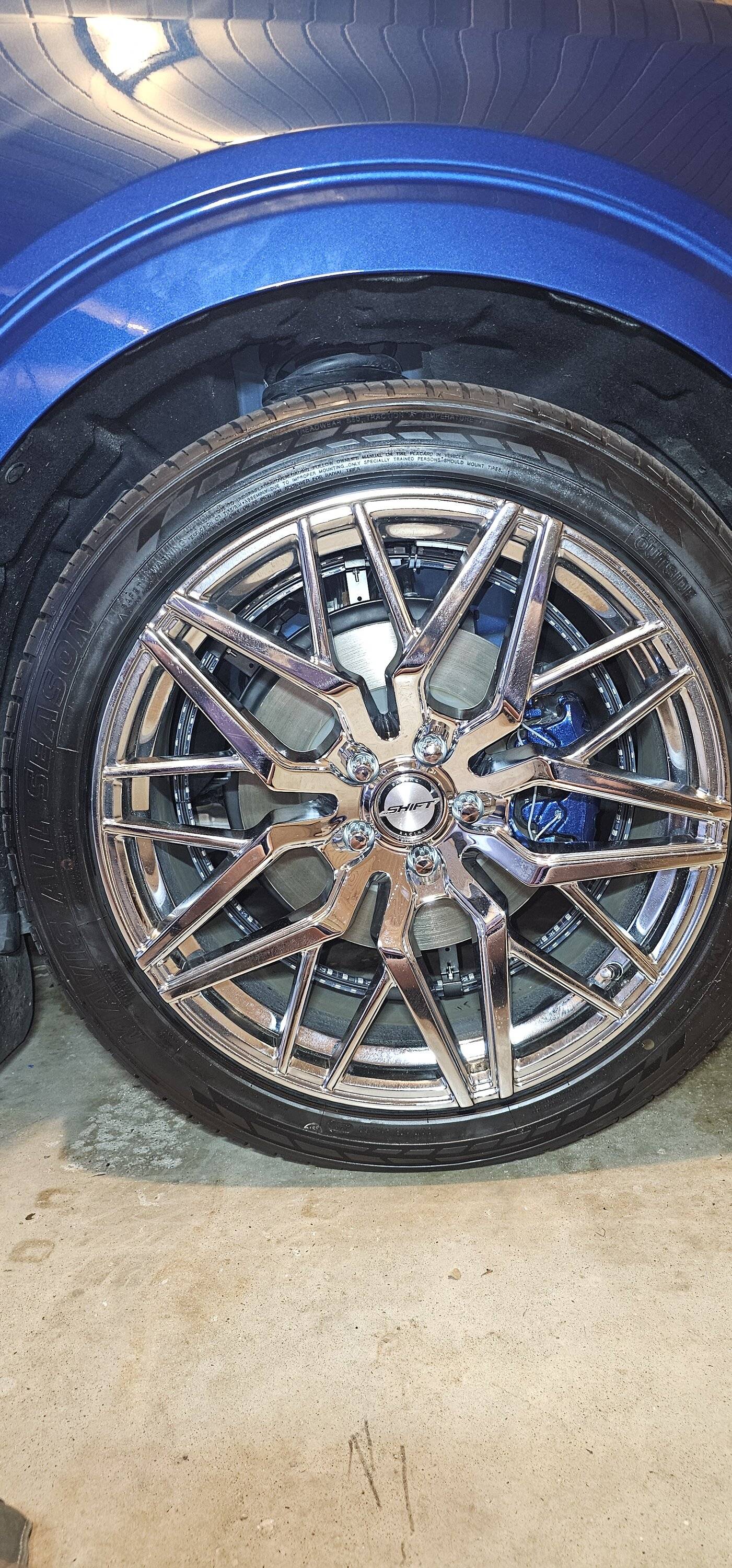 Ford Maverick Painted Brake Calipers and Wheel Lighting Finished 20240902_192901