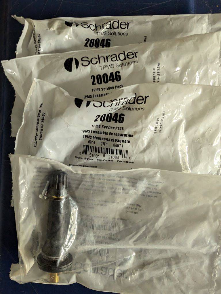 Ford Maverick TPMS Sensor Sets PXL_20240905_045048487