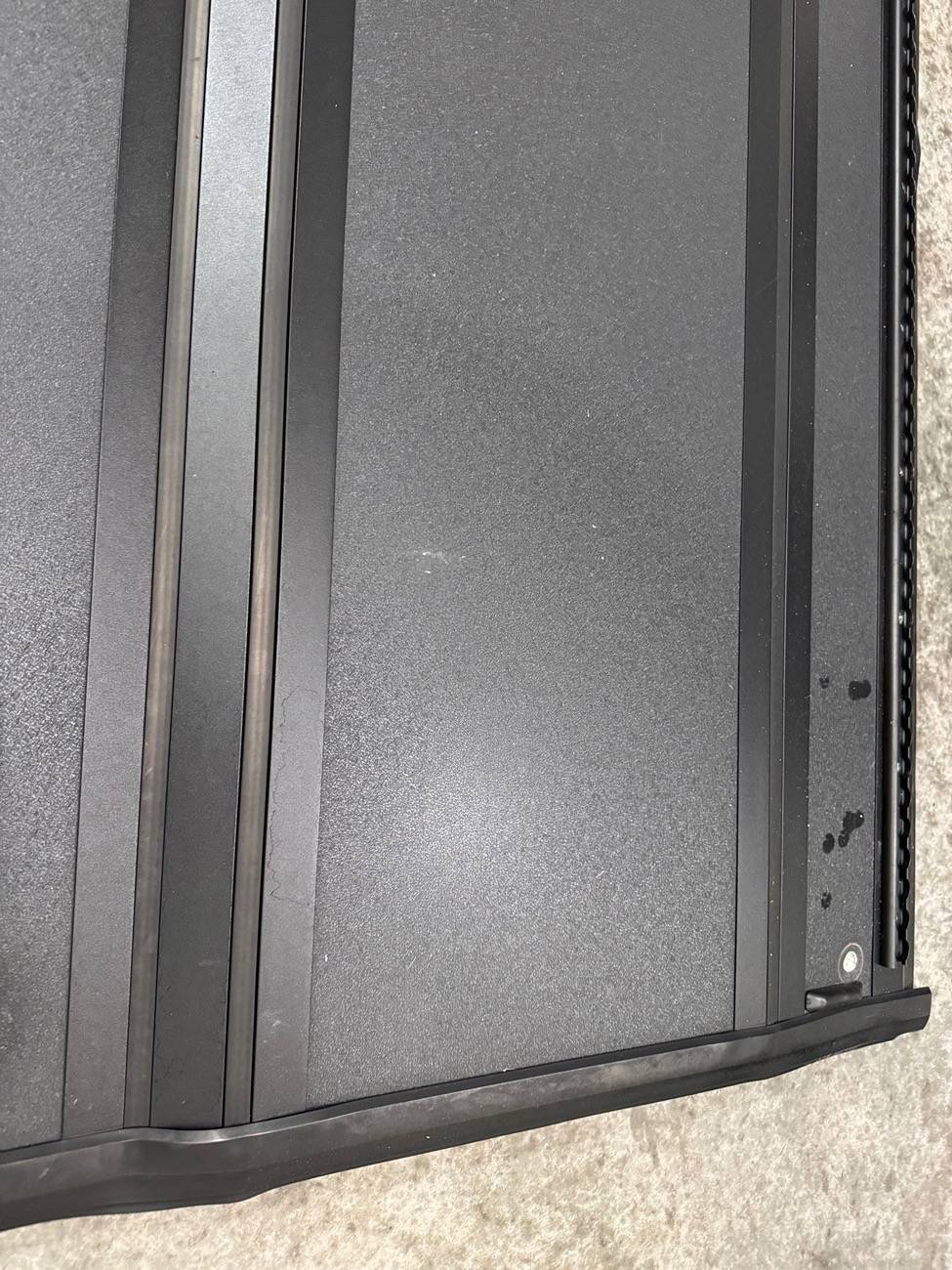 Ford Maverick ADVANTAGE HARD FOLDING COVER BED COVER (FORD BRANDED) $280 IMG_5381