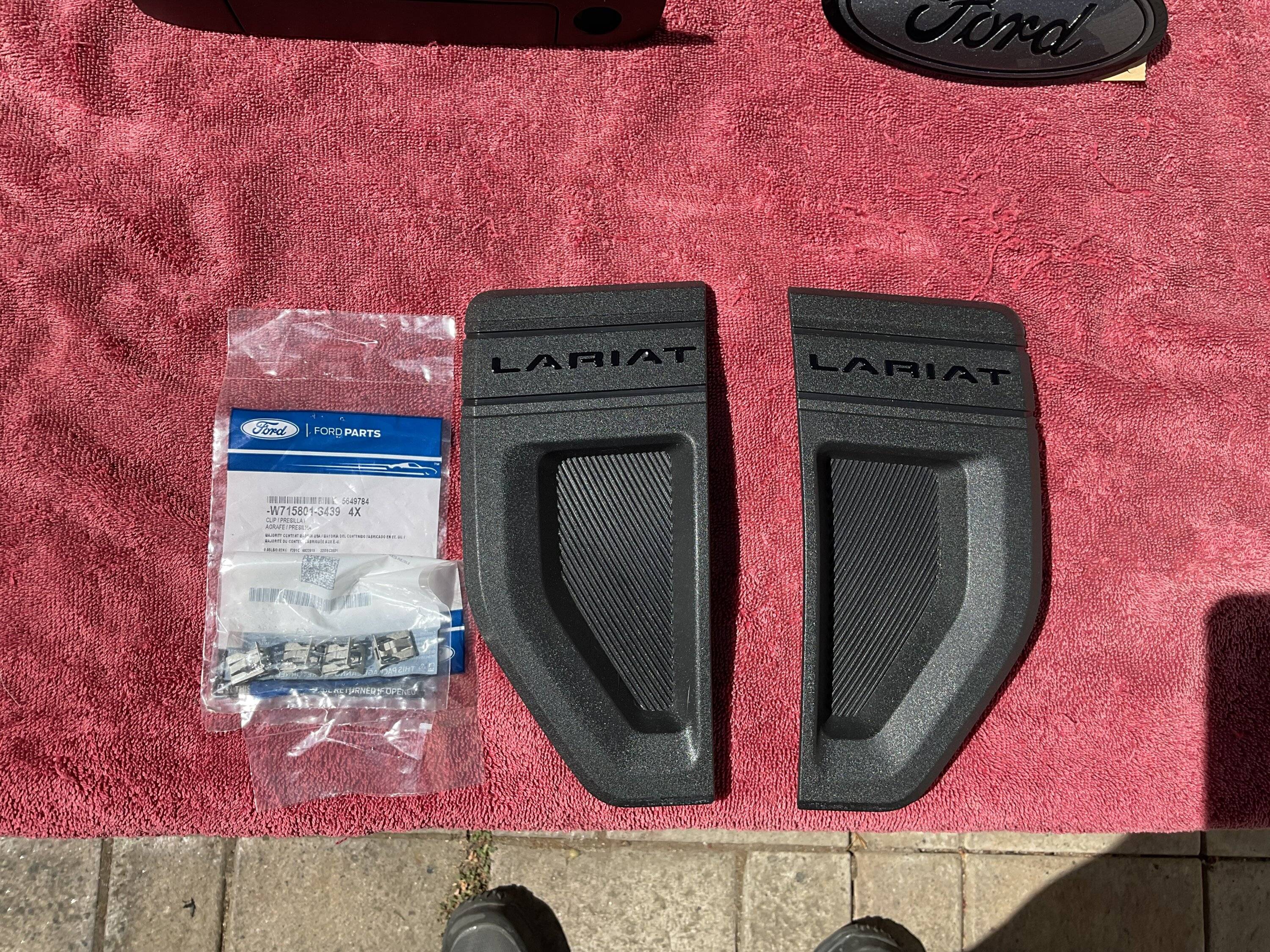 Ford Maverick Ford Maverick BAP Lariat Fender Emblems Badges IMG_1054