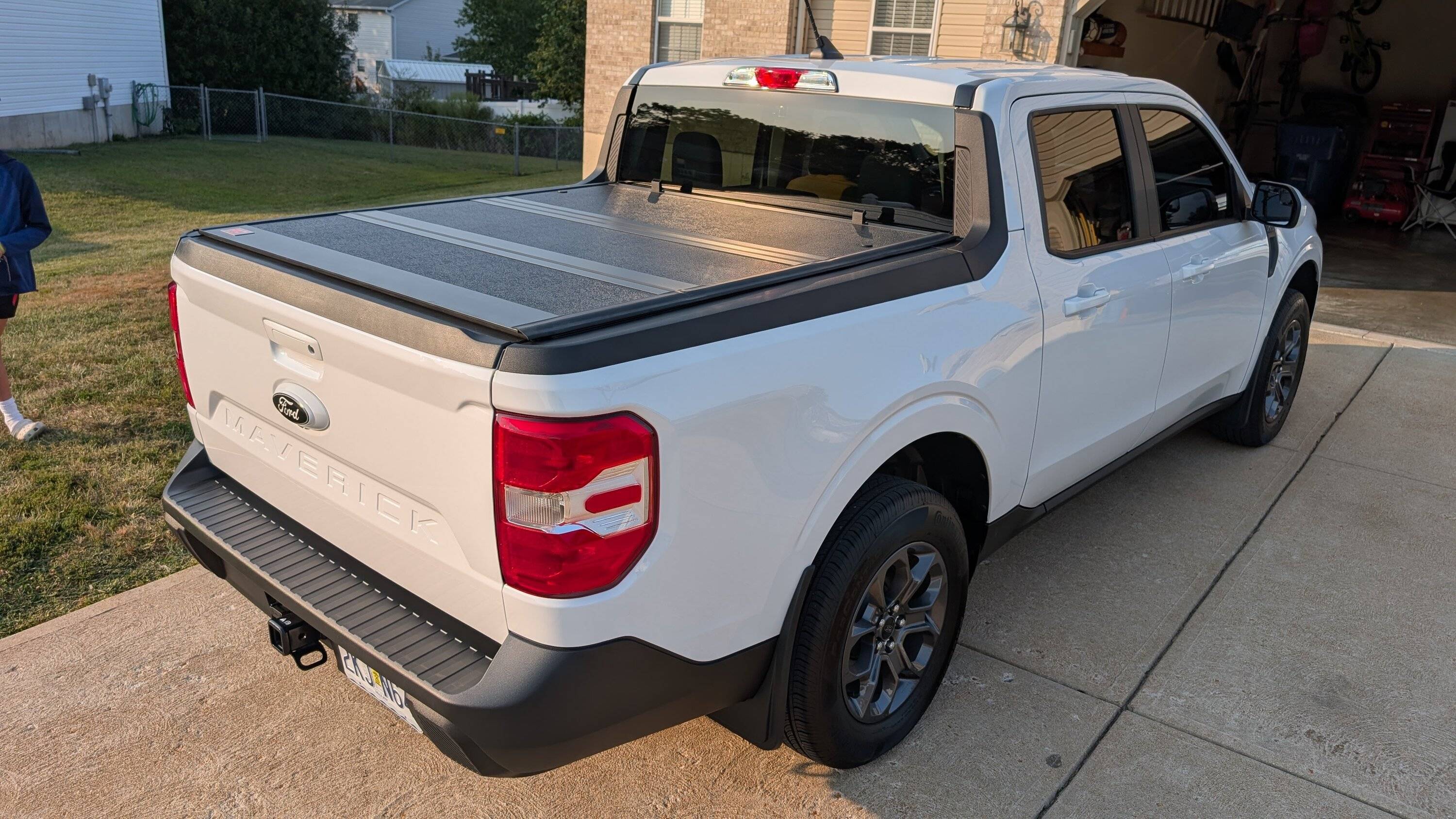Ford Maverick Installed a Rough Country low profile tonneau cover after work today. PXL_20240909_225636908.MP