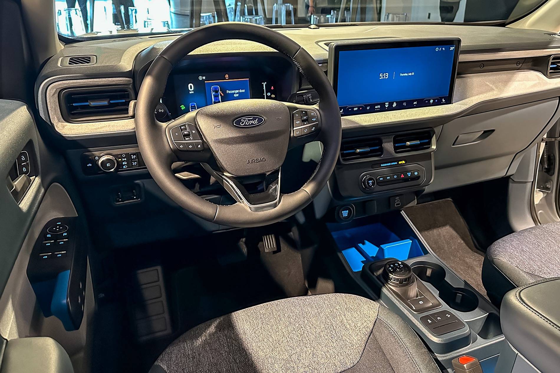 Ford Maverick 2025MY Maverick Auto Stop Start - Button or No 20240725-2025-Ford-Maverick-Lariat-interior-v2
