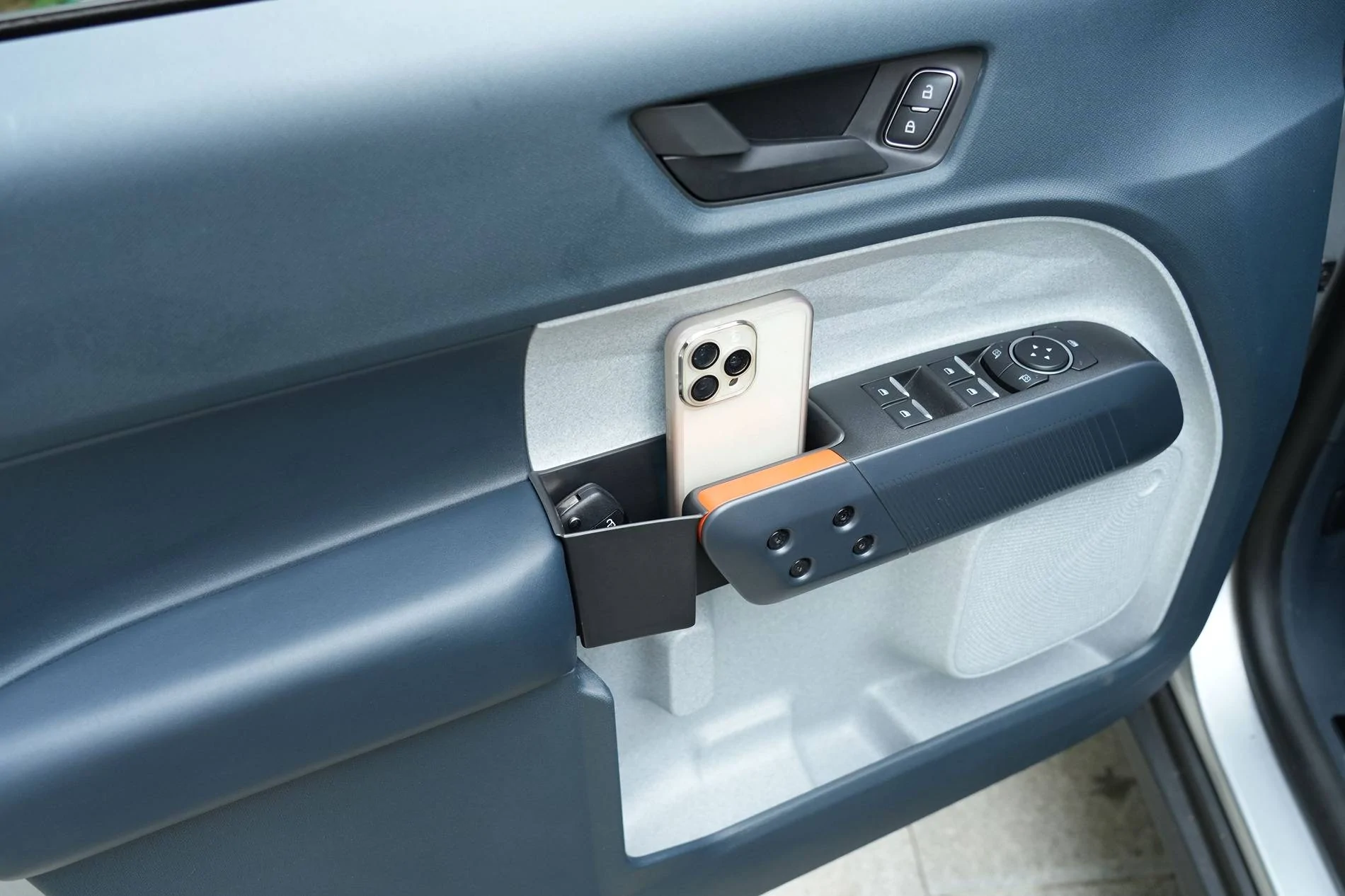 Ford Maverick MABETT Door Handle Storage Tray Available Now! DSC03570