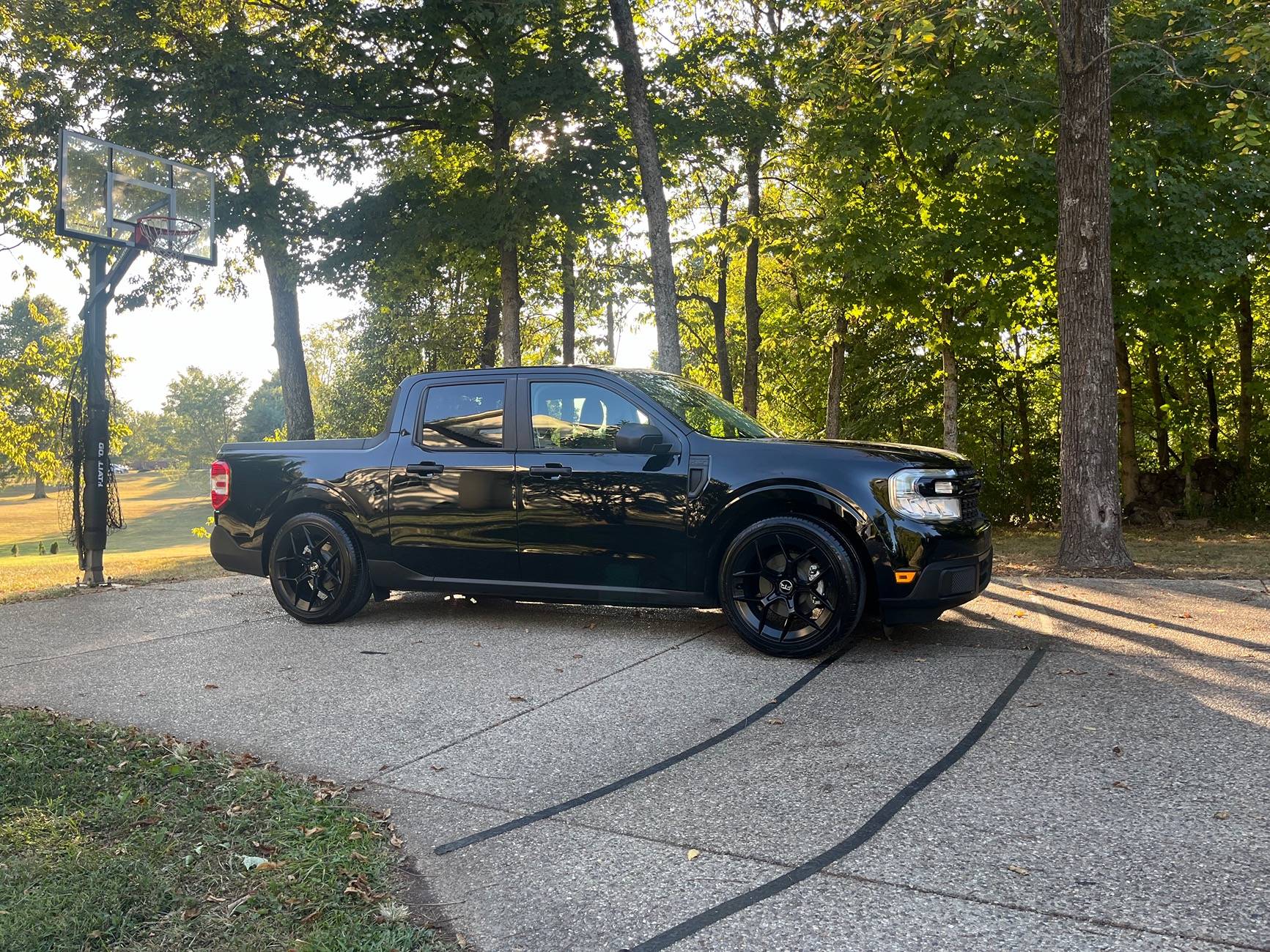 Ford Maverick Black XLT Hybrid Build IMG_6786