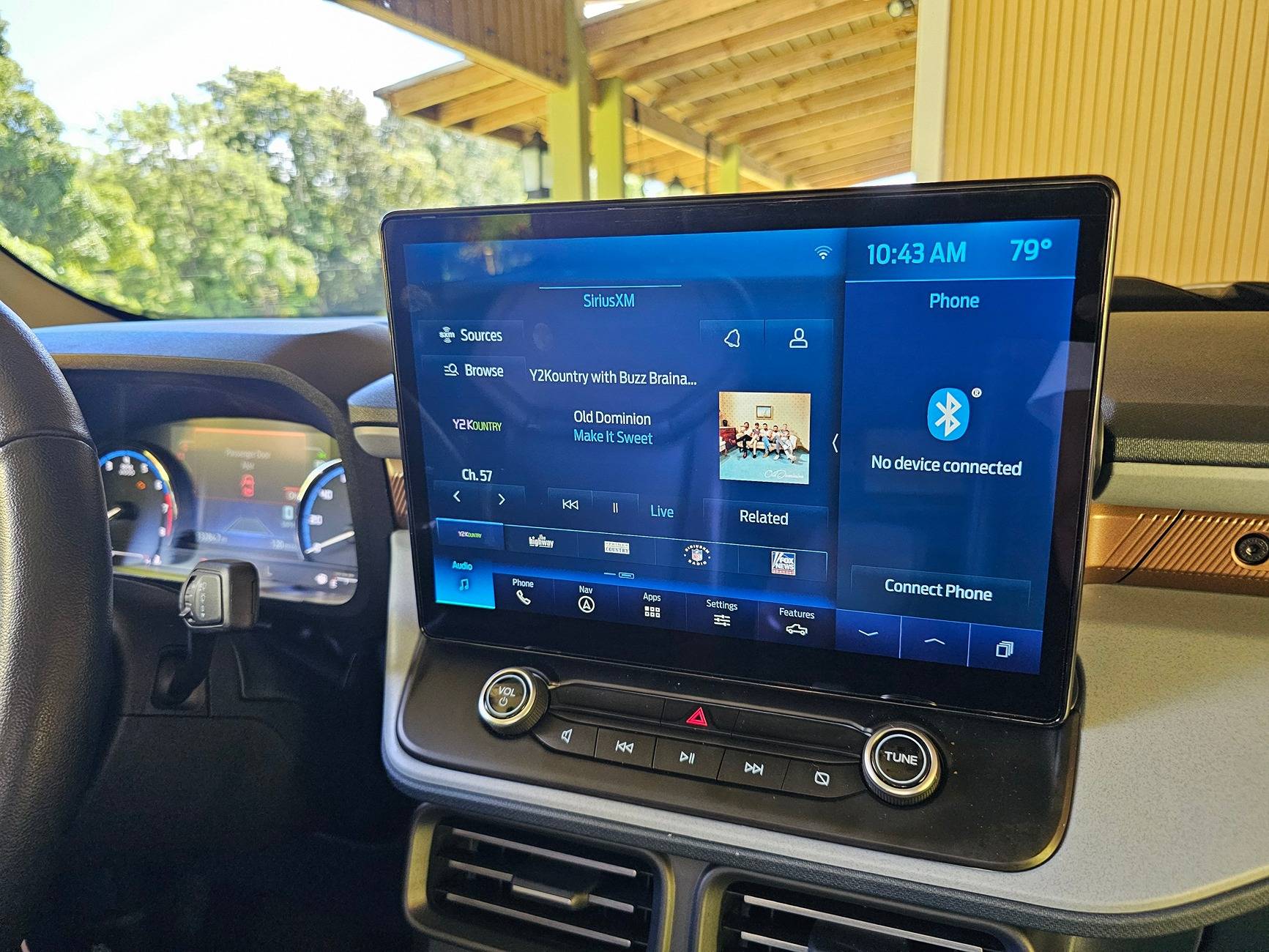 Ford Maverick 13.2" screen SYNC 4 upgrade (so long, cubby!) 1000036618