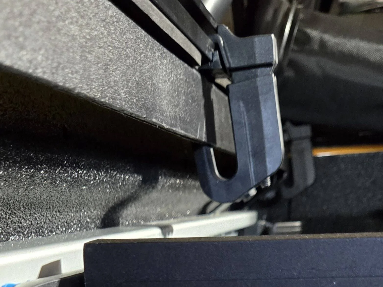 Ford Maverick Game-changer: MABETT Bed Divider 1000008887