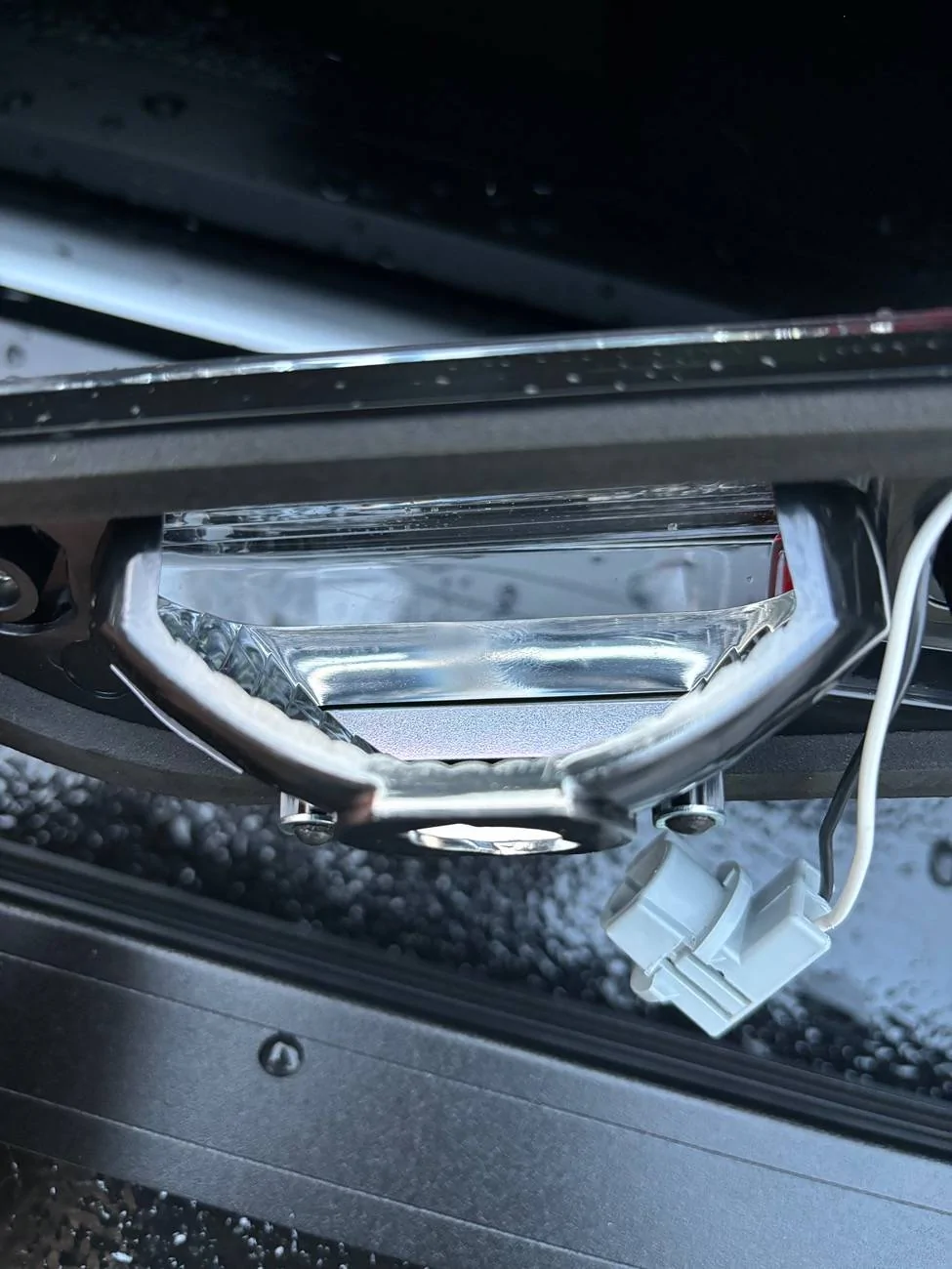 Ford Maverick Diode Dynamics vs GTR Lighting Third Brake Light IMG_2209