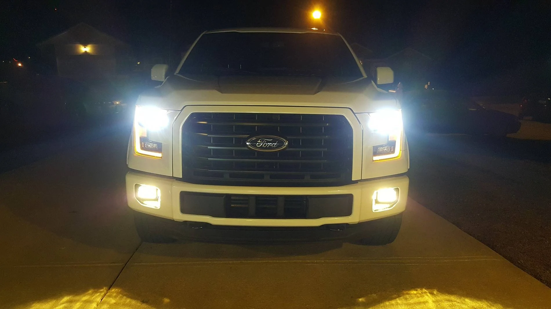 Ford Maverick You CAN install Lariat headlights & tail lights on XL / XLT Mavericks! 20161125_205803