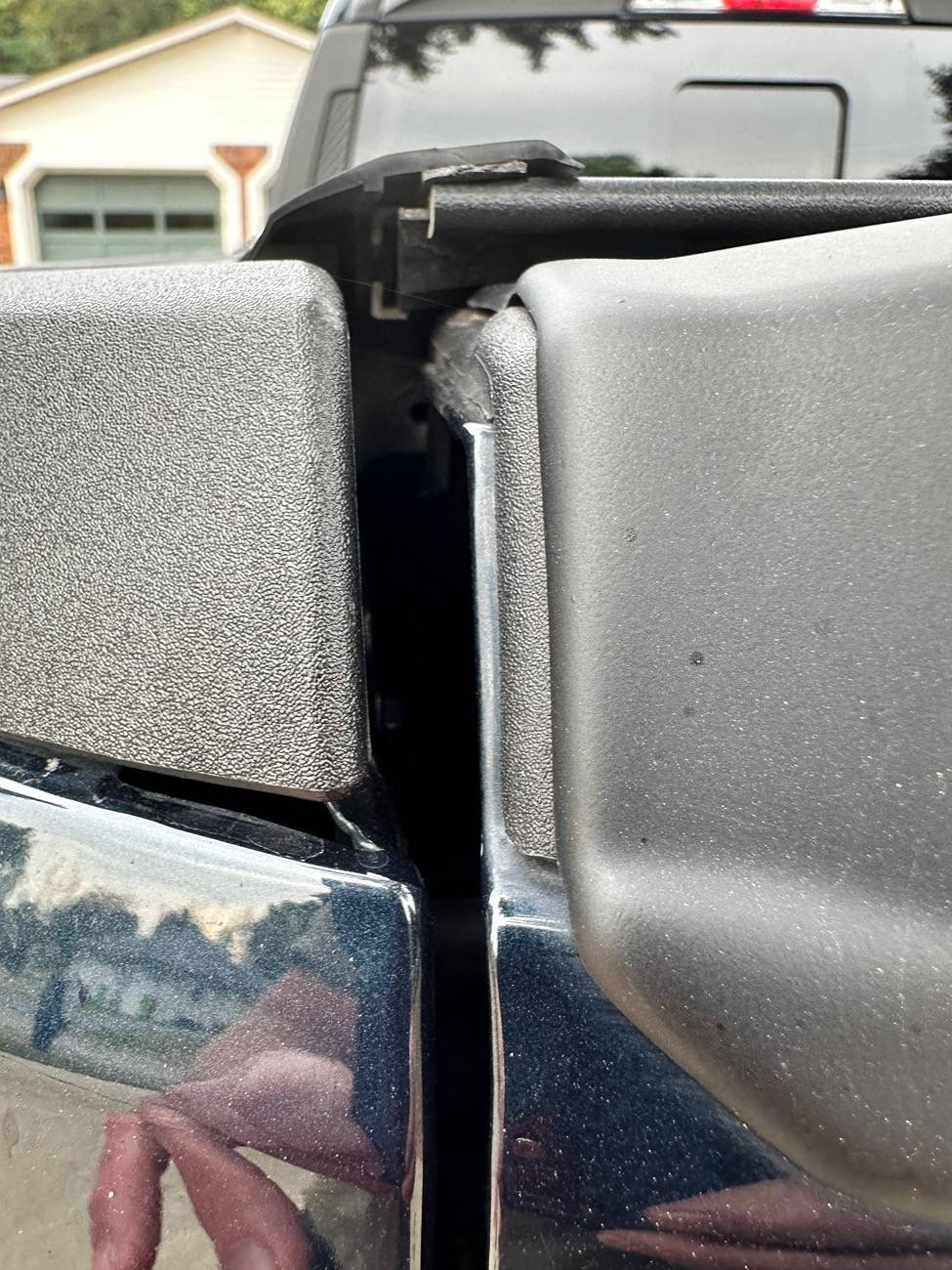 Ford Maverick Ford Factor Tri Fold Tonneau Cover watertight? IMG_7832
