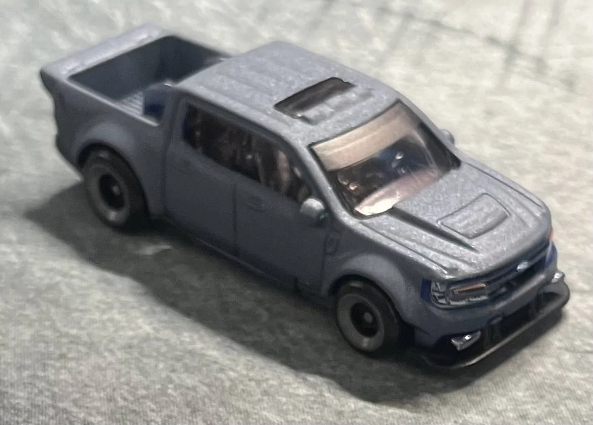 Ford Maverick Azure Grey Hot Wheels thumbnail_IMG_0212