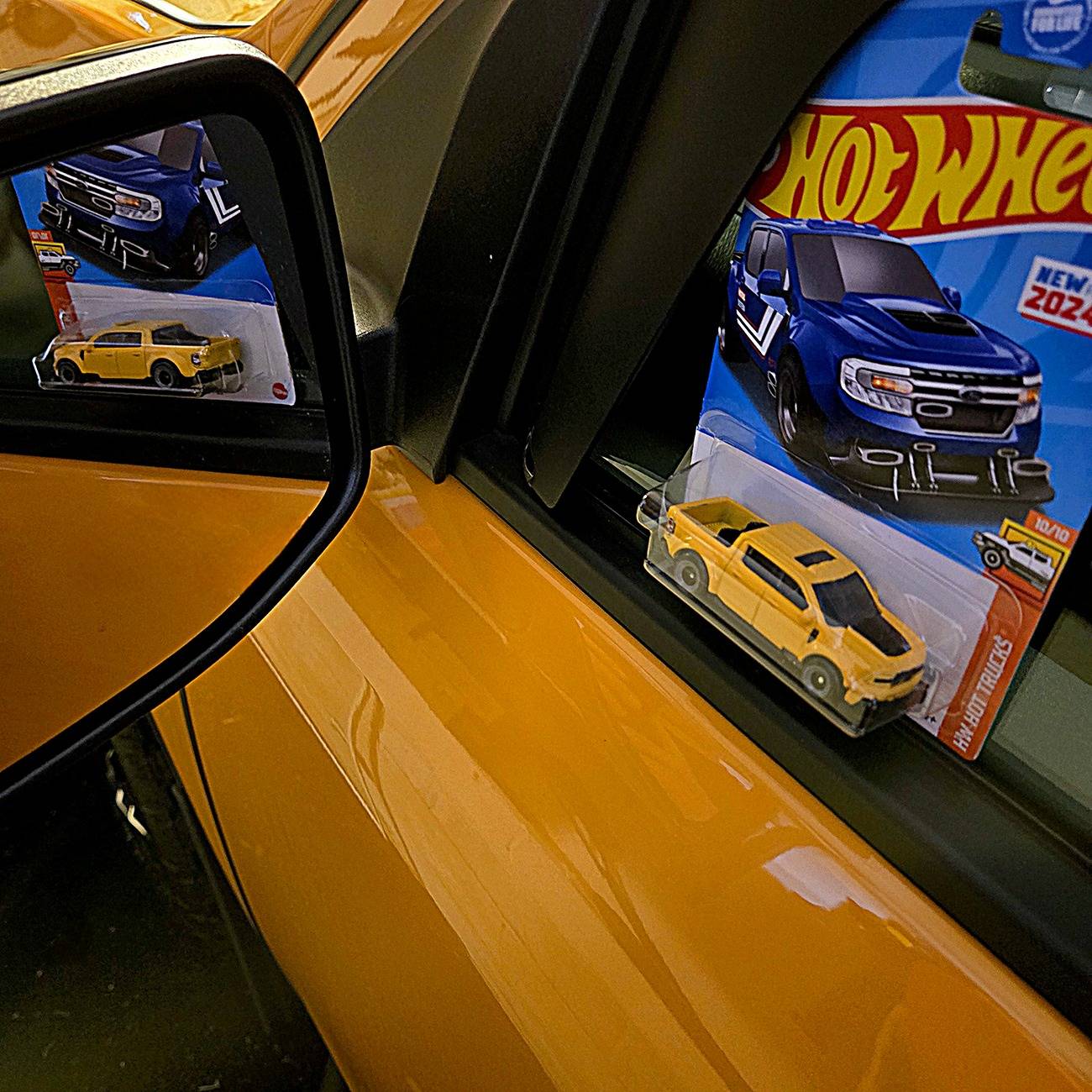 Ford Maverick Azure Grey Hot Wheels 1000009339