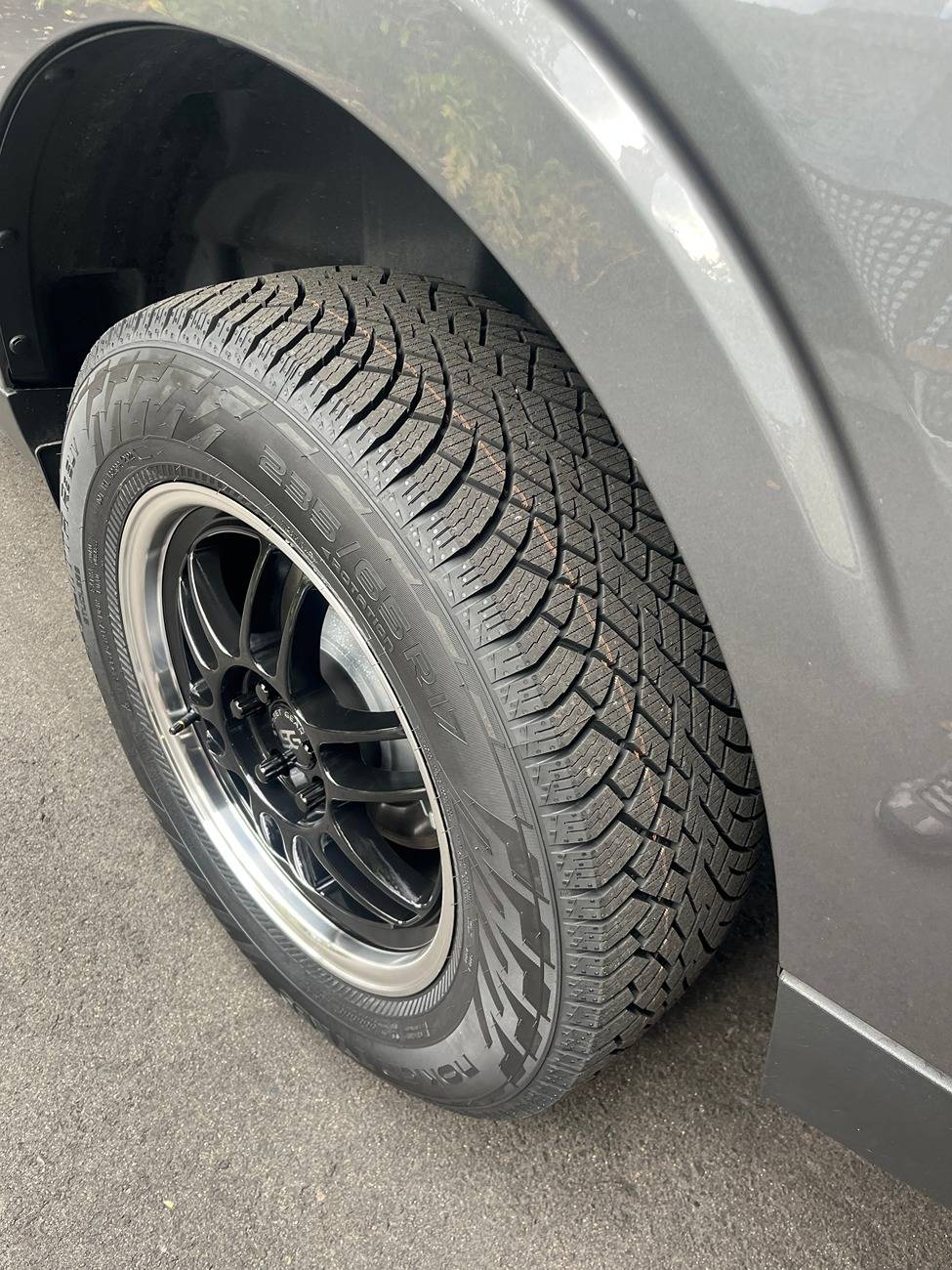 Ford Maverick Bridgestone Blizzak DM-V2 Vs. Nokian Hakkapeliitta R5 20220929_162000208_iOS